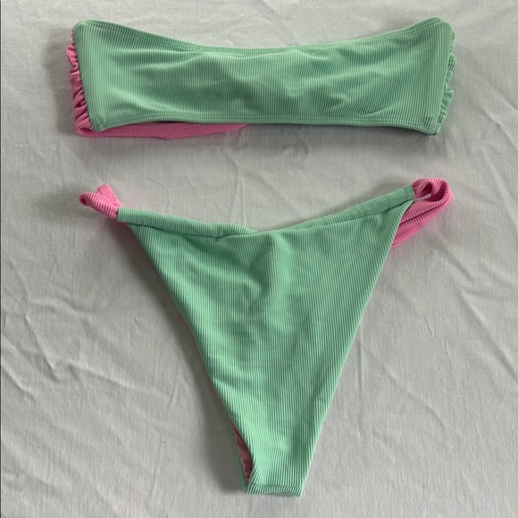 Beach Riot bikini - Picture 3 of 5